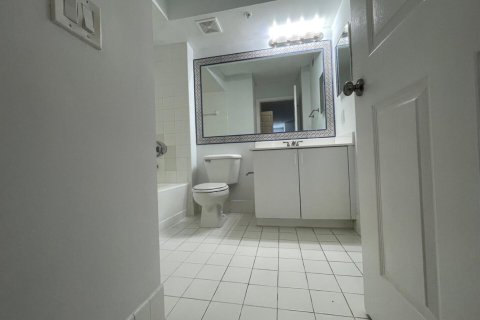 Copropriété à vendre à Pembroke Pines, Floride: 2 chambres, 101.36 m2 № 2394754 - photo 22