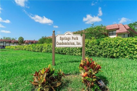 Condominio en venta en Coral Springs, Florida, 2 dormitorios, 80.82 m2 № 1868176 - foto 3
