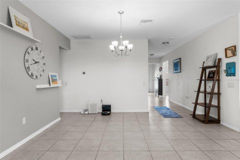 Casa en venta en Spring Hill, Florida, 4 dormitorios, 214.88 m2 № 1828627 - foto 22