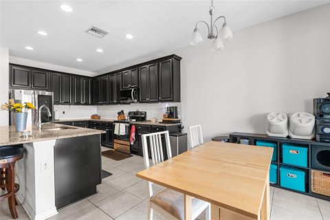 Casa en venta en Spring Hill, Florida, 4 dormitorios, 214.88 m2 № 1828627 - foto 7