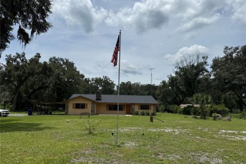 House in Bushnell, Florida 3 bedrooms, 221.57 sq.m. № 1822686 - photo 2