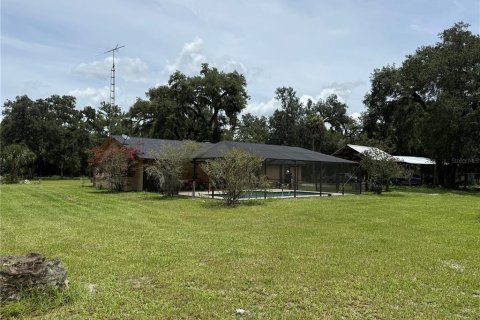 House in Bushnell, Florida 3 bedrooms, 221.57 sq.m. № 1822686 - photo 13