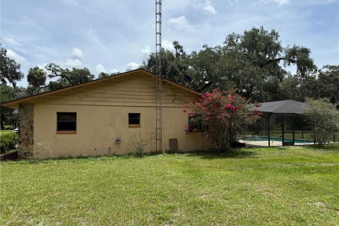 House in Bushnell, Florida 3 bedrooms, 221.57 sq.m. № 1822686 - photo 9