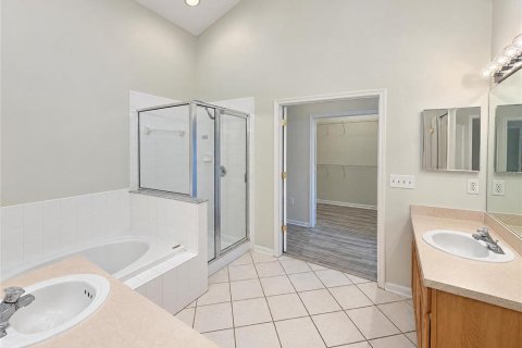 House in Wesley Chapel, Florida 4 bedrooms, 189.43 sq.m. № 2431210 - photo 26