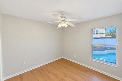 House in Wesley Chapel, Florida 4 bedrooms, 189.43 sq.m. № 2431210 - photo 22