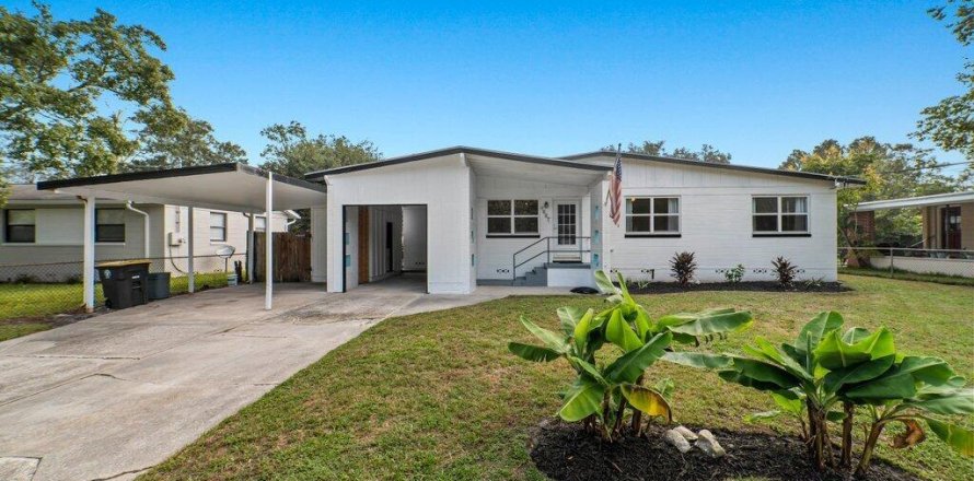 Villa ou maison à Jacksonville, Floride 4 chambres, 181.16 m2 № 774621