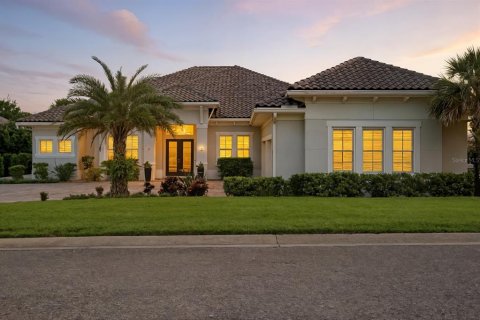 House in Palm Coast, Florida 5 bedrooms, 428.47 sq.m. № 1910355 - photo 3