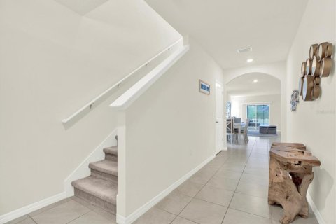 House in Wimauma, Florida 5 bedrooms, 234.3 sq.m. № 1873252 - photo 4