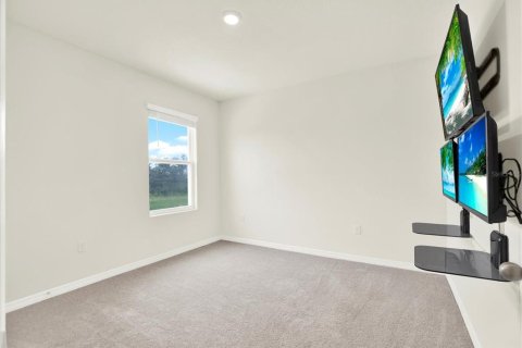 House in Wimauma, Florida 5 bedrooms, 234.3 sq.m. № 1873252 - photo 23