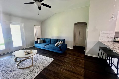 House in Gainesville, Florida 4 bedrooms, 180.69 sq.m. № 1597942 - photo 3
