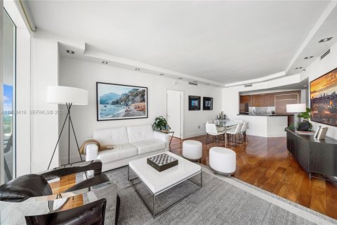 Condominio en alquiler en Miami Beach, Florida, 2 dormitorios, 127.28 m2 № 1986924 - foto 9