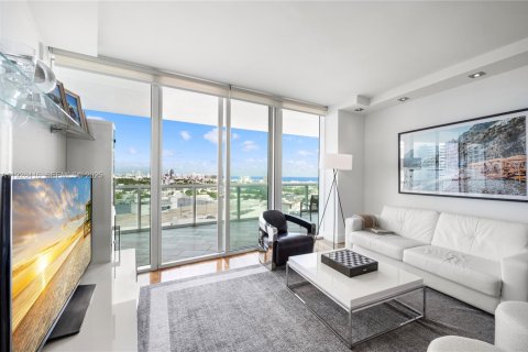 Condominio en alquiler en Miami Beach, Florida, 2 dormitorios, 127.28 m2 № 1986924 - foto 10