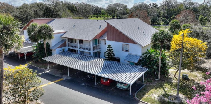 Condo in Winter Haven, Florida, 2 bedrooms № 1560387