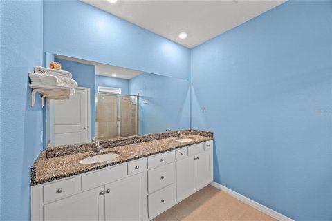 House in Palmetto, Florida 4 bedrooms, 192.12 sq.m. № 1843114 - photo 23