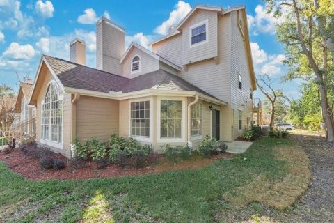 Condo in Altamonte Springs, Florida, 3 bedrooms  № 1626712 - photo 1