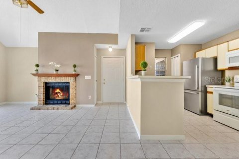 Condo in Altamonte Springs, Florida, 3 bedrooms  № 1626712 - photo 6