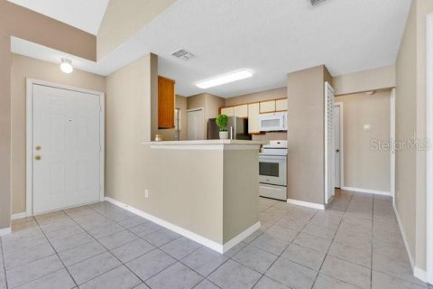 Condo in Altamonte Springs, Florida, 3 bedrooms  № 1626712 - photo 7