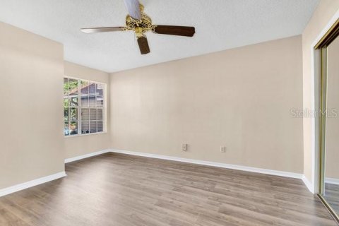 Condo in Altamonte Springs, Florida, 3 bedrooms  № 1626712 - photo 13