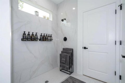Villa ou maison à vendre à Orlando, Floride: 4 chambres, 207.54 m2 № 2402942 - photo 12