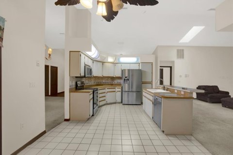 Купить виллу или дом в Бруксвилл, Флорида 3 комнаты, 231.23м2, № 1750538 - фото 16