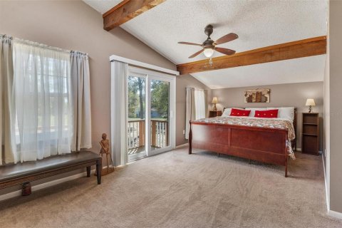 House in Lady Lake, Florida 3 bedrooms, 136.57 sq.m. № 2204153 - photo 27