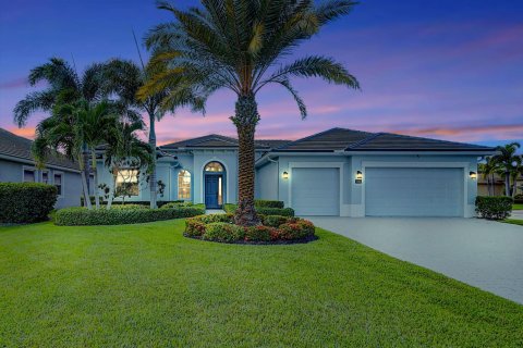 Villa ou maison à vendre à Stuart, Floride: 4 chambres, 284 m2 № 2147046 - photo 5