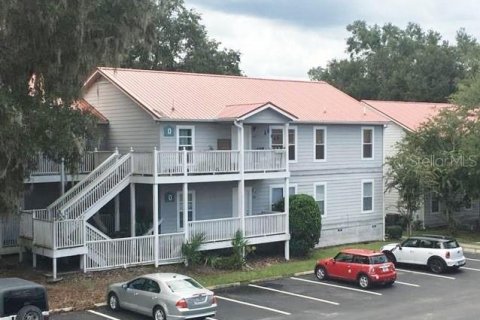 Condominio en Gainesville, Florida, 2 dormitorios  № 2109073