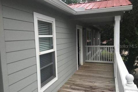 Condominio en alquiler en Gainesville, Florida, 2 dormitorios, 74.32 m2 № 2109073 - foto 2