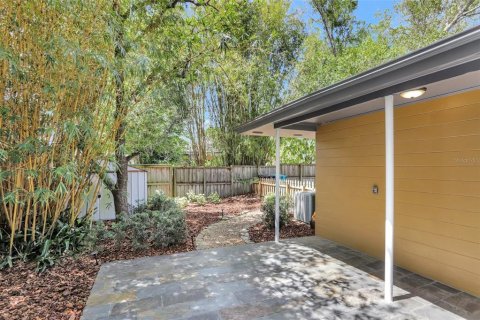 House in Orlando, Florida 2 bedrooms, 169.18 sq.m. № 1602201 - photo 27