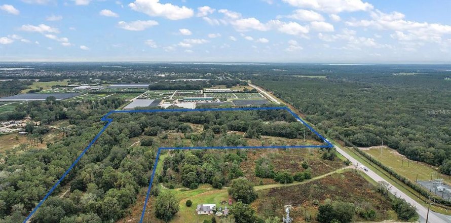 Terreno en Eustis, Florida № 1525135
