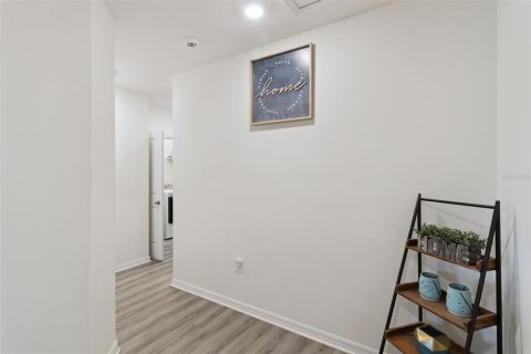 Townhouse in Brandon, Florida 3 bedrooms, 158.58 sq.m. № 2313430 - photo 18