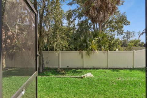 Townhouse in Brandon, Florida 3 bedrooms, 158.58 sq.m. № 2313430 - photo 29