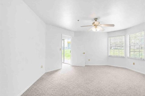 Condo in Orlando, Florida, 3 bedrooms № 2094983 - photo 10