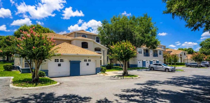 Condo in Orlando, Florida, 3 bedrooms № 2094983