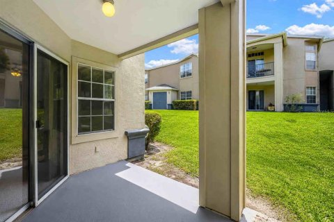 Condo in Orlando, Florida, 3 bedrooms № 2094983 - photo 21