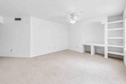 Condo in Orlando, Florida, 3 bedrooms № 2094983 - photo 9