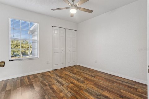 House in Oxford, Florida 4 bedrooms, 177.44 sq.m. № 2379196 - photo 23