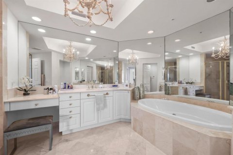 Condo in Jupiter, Florida, 3 bedrooms № 2182770 - photo 7