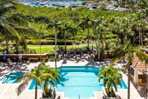 Condo in Jupiter, Florida, 3 bedrooms № 2182770 - photo 13