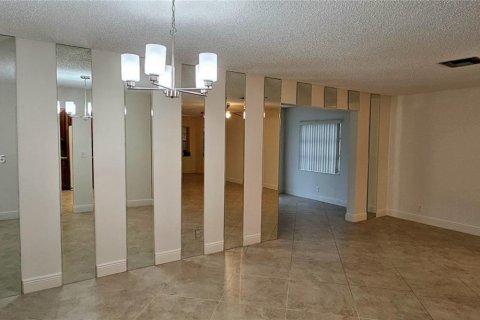 Casa en venta en Delray Beach, Florida, 2 dormitorios, 141.86 m2 № 1932675 - foto 9