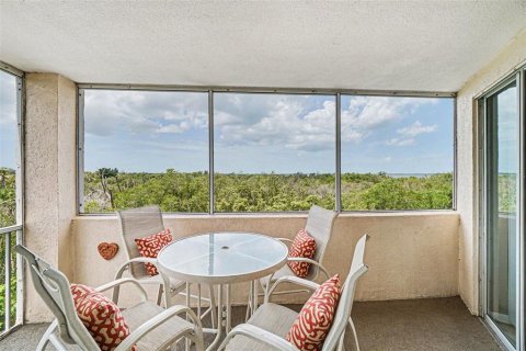 Condo in Palmetto, Florida, 3 bedrooms № 2114120 - photo 3