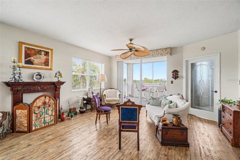 Condo in Palmetto, Florida, 3 bedrooms № 2114120 - photo 7