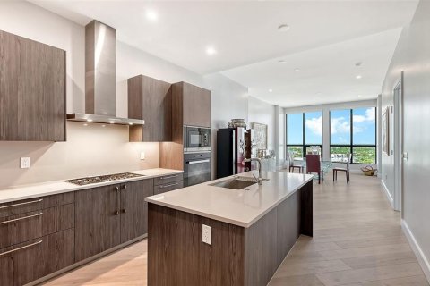 Condo in Sarasota, Florida, 2 bedrooms  № 1721411 - photo 9