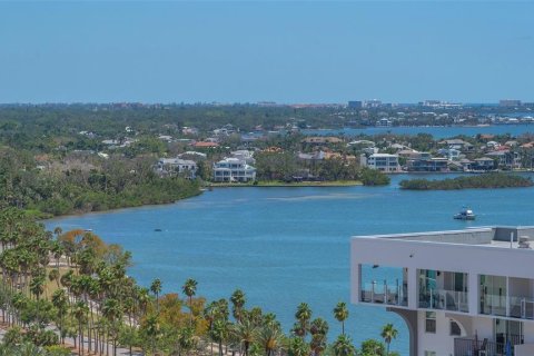 Condo in Sarasota, Florida, 2 bedrooms  № 1721411 - photo 21