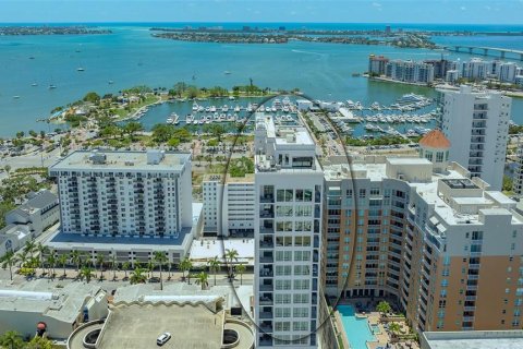 Condo in Sarasota, Florida, 2 bedrooms  № 1721411 - photo 8