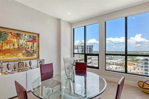 Condo in Sarasota, Florida, 2 bedrooms  № 1721411 - photo 14