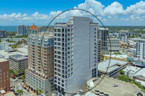 Condo in Sarasota, Florida, 2 bedrooms  № 1721411 - photo 4