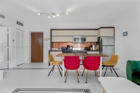 Condominio en alquiler en Miami Beach, Florida, 1 dormitorio, 54.81 m2 № 1954749 - foto 24