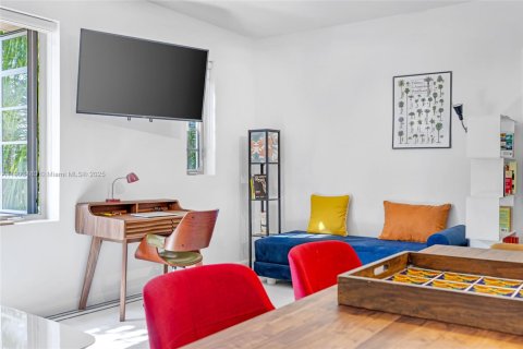 Condominio en alquiler en Miami Beach, Florida, 1 dormitorio, 54.81 m2 № 1954749 - foto 19