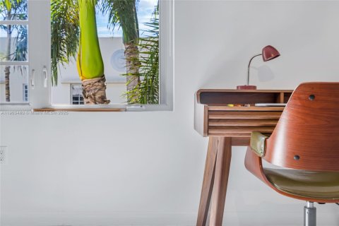 Condominio en alquiler en Miami Beach, Florida, 1 dormitorio, 54.81 m2 № 1954749 - foto 23